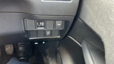 Nissan Qashqai 1.3 DiG-T N-Connecta 5dr Petrol Hatchback